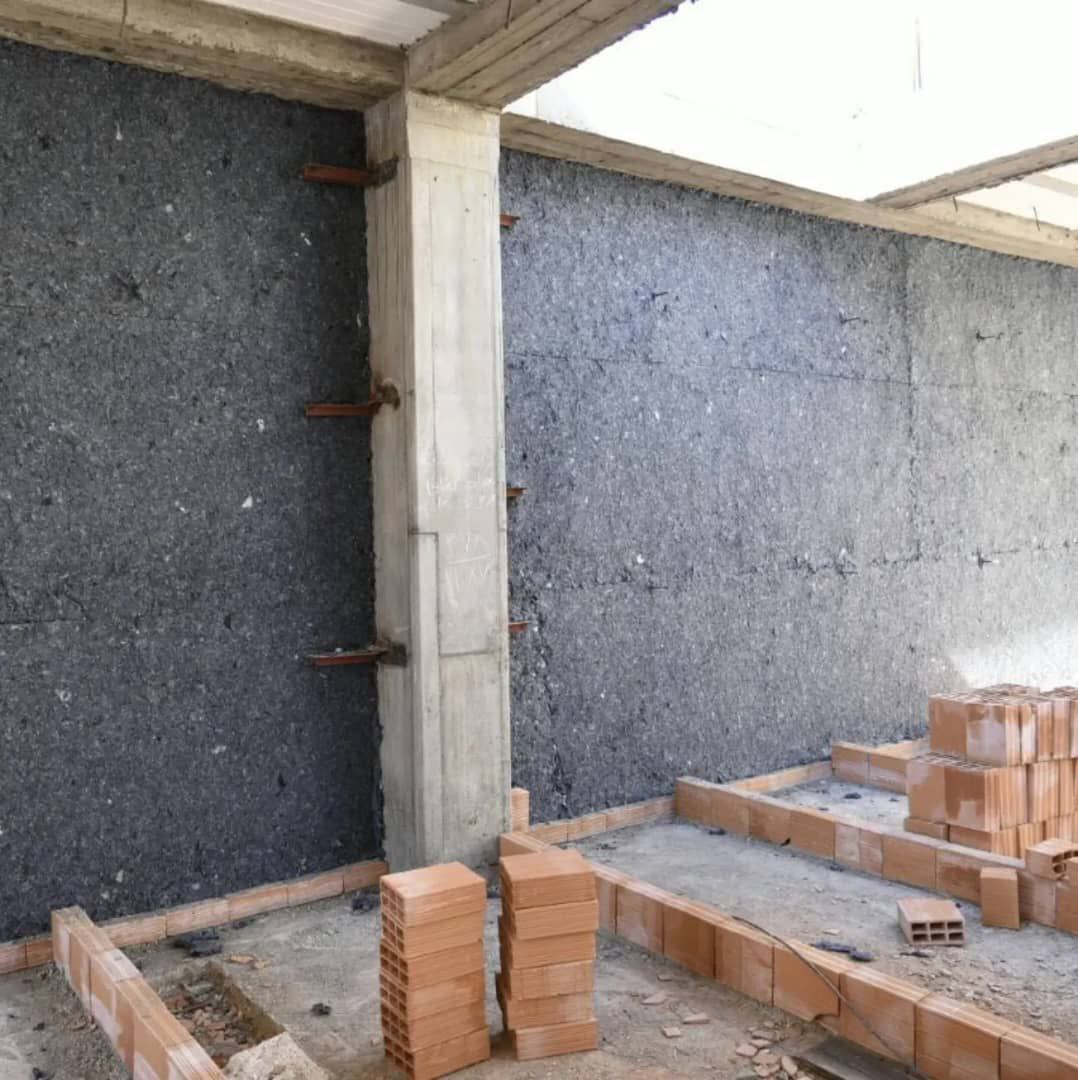 عایق ریسکاسل چیست ؟